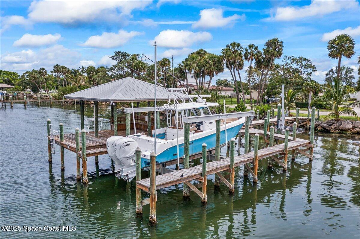 10710 S Tropical Trail