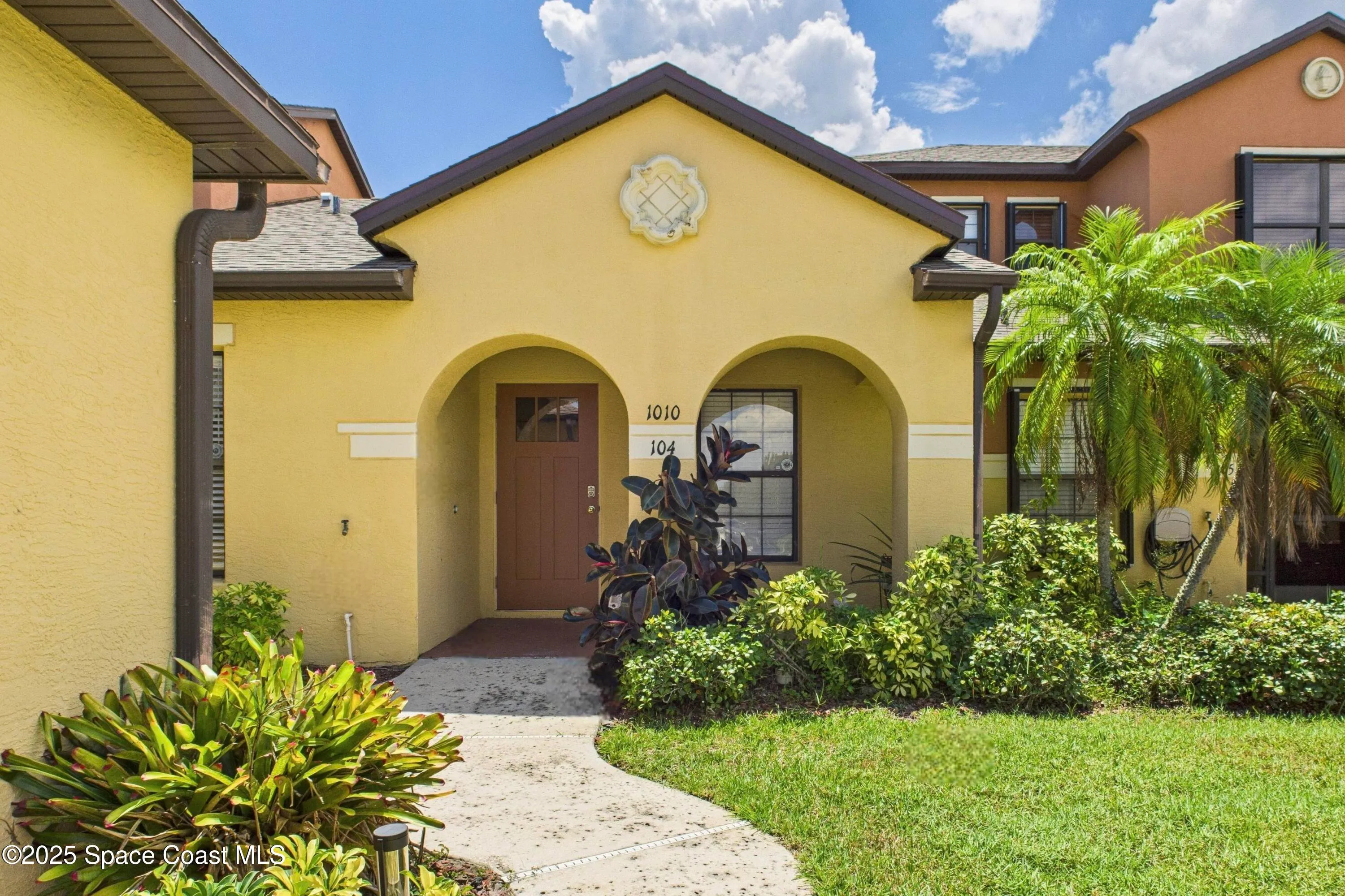 Melbourne, Florida 32901, United States, 2 Bedrooms Bedrooms, ,2 BathroomsBathrooms,Residential,Active,234054