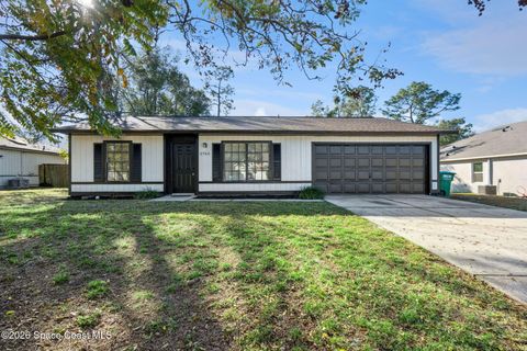 Photo of 2745 Beckwith Street, Deltona, FL 32738 (MLS # 1066076)