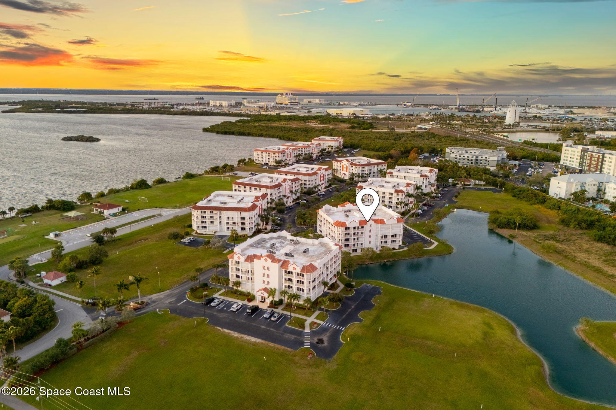 8903 Laguna Lane 501