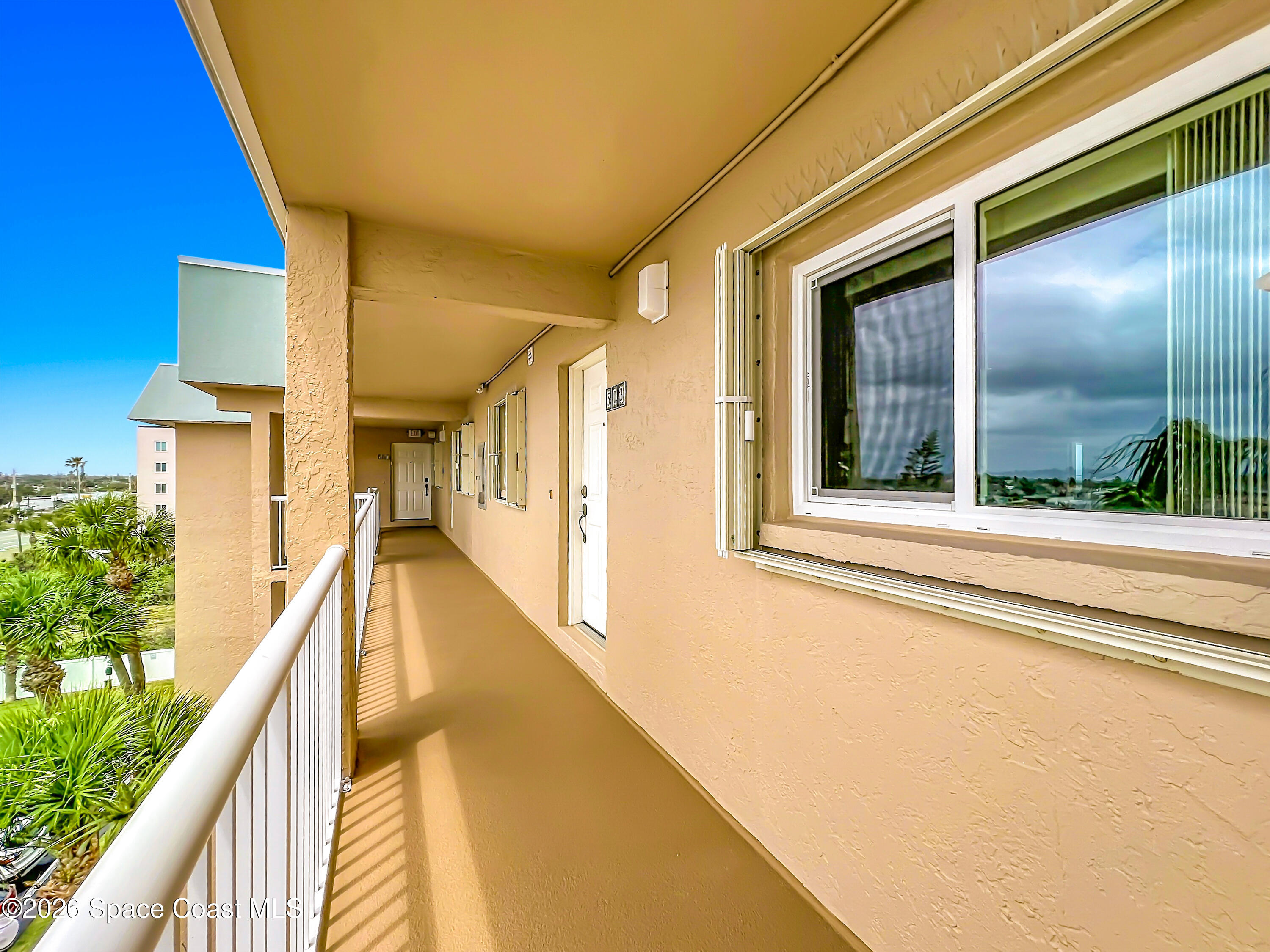 1415 N Highway A1a 503