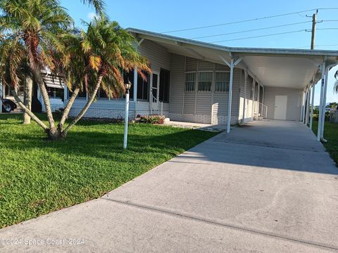 941 Wren Circle Barefoot Bay FL 32976