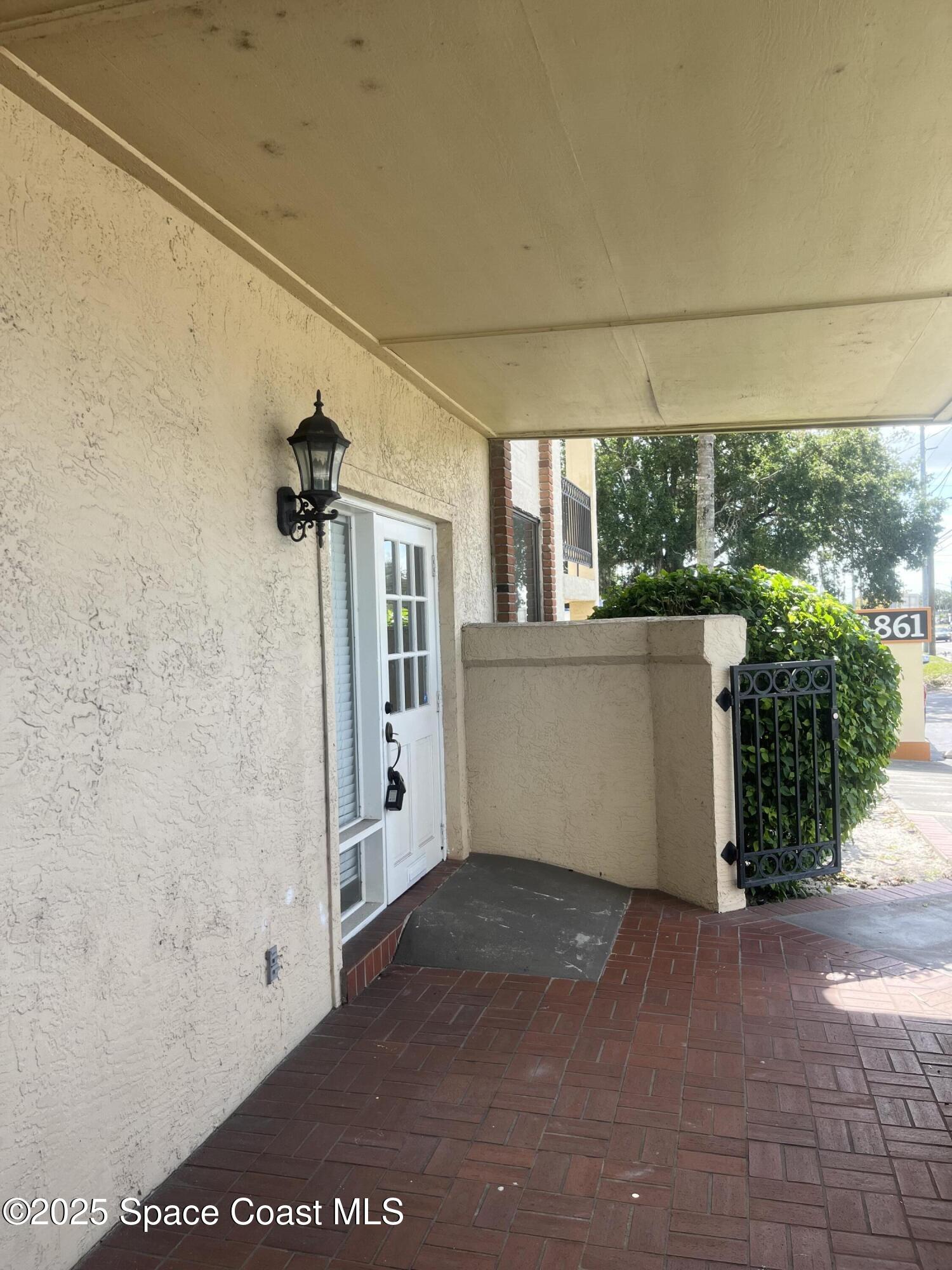 4861 S Orange Avenue 2