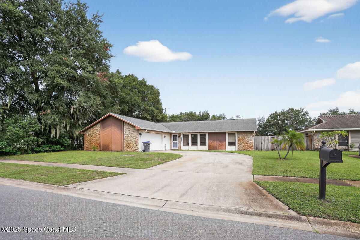 2205 Harwood Road