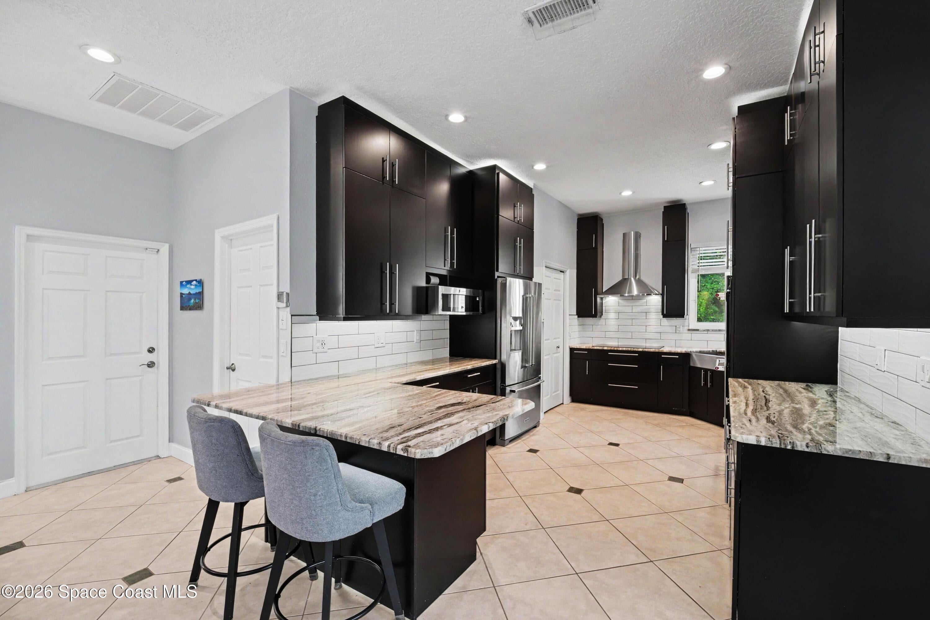 3962 Tradewinds Trail