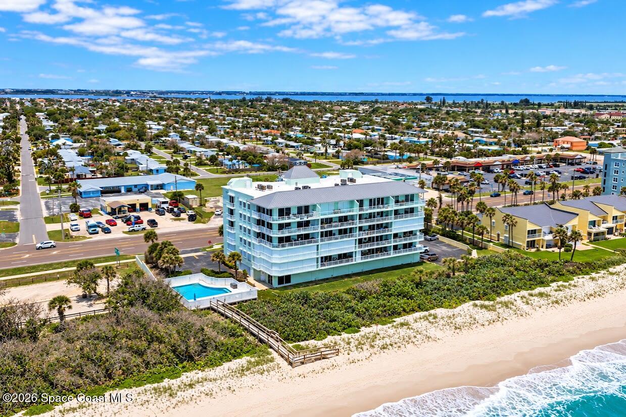 275 Highway A1a 602