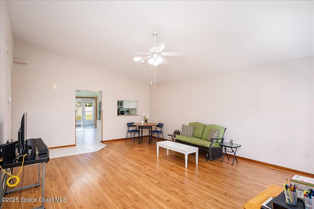 1056 S South Fork Circle