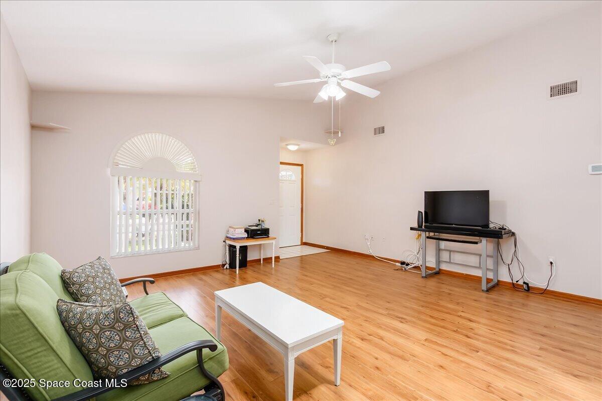 1056 S South Fork Circle
