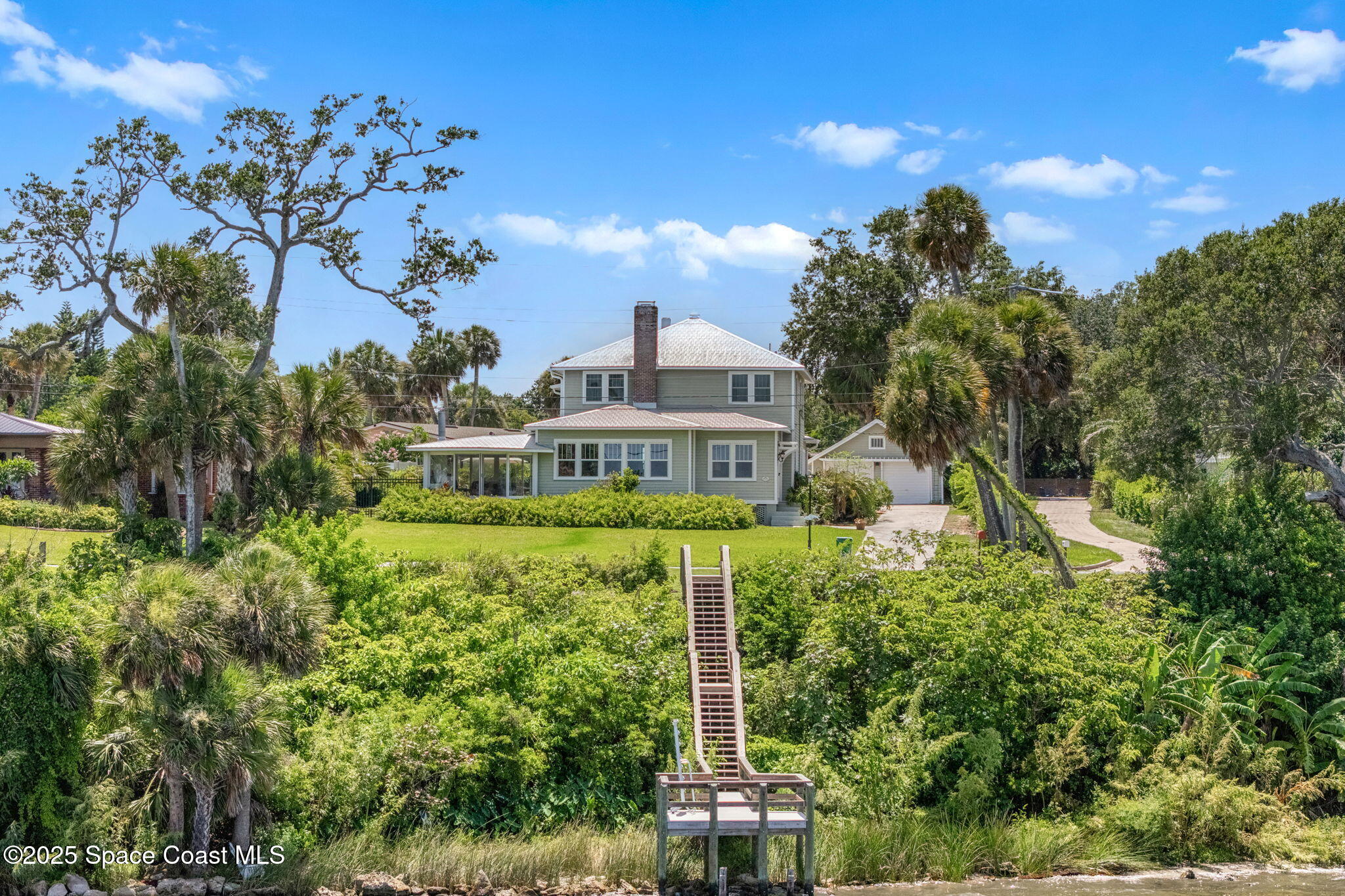 2907 N Indian River Drive