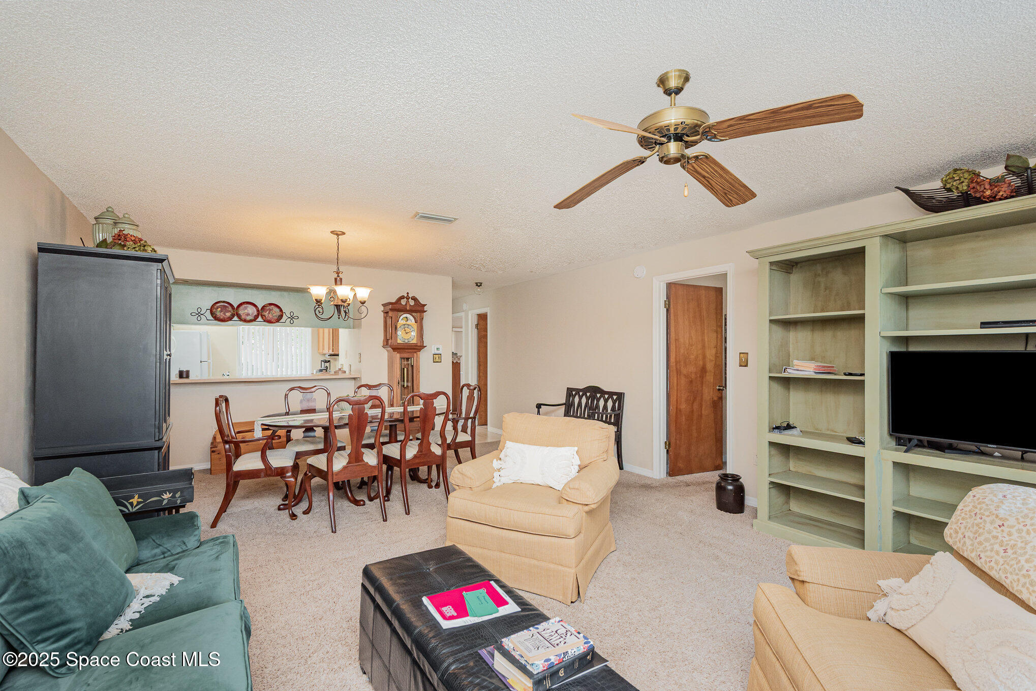 307 La Paloma Lane