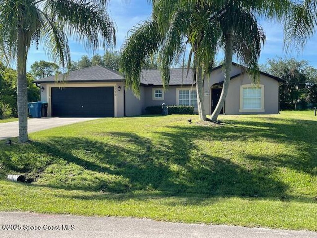 Photo of 1790 Ashcroft Street NW, Palm Bay, FL 32907 (MLS # 1055926)