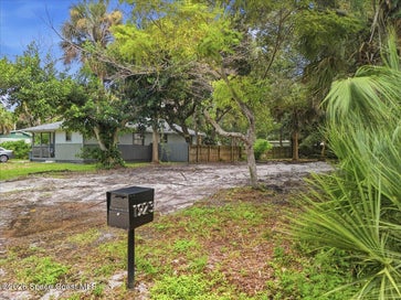 1923 Poinsetta Boulevard Melbourne FL 32901