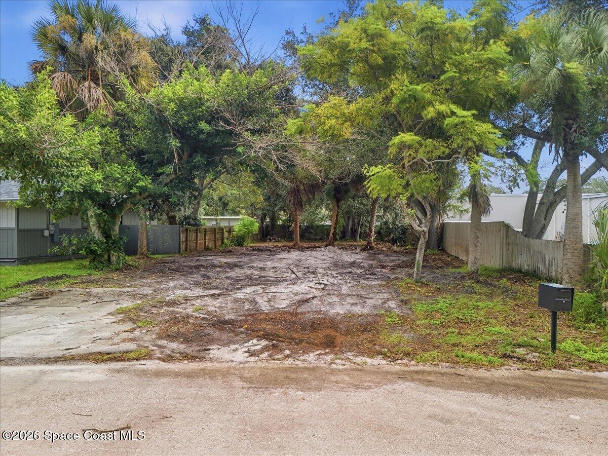 1923 Poinsetta Boulevard