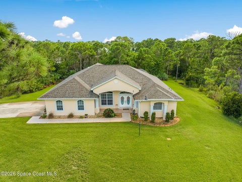 Photo of 4545 Celestial Drive, Grant Valkaria, FL 32949 (MLS # 1087929)