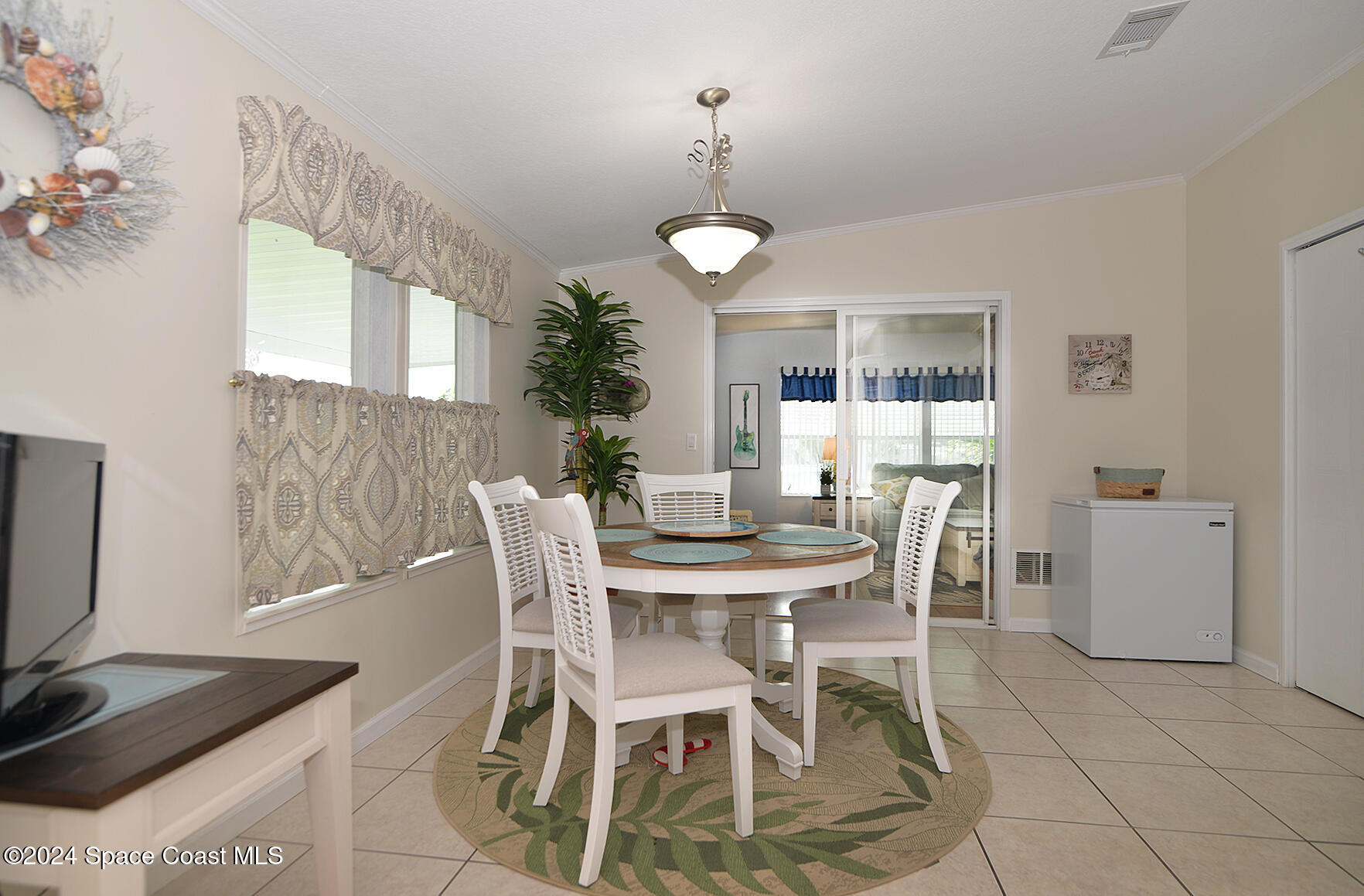 629 Amber Jack Court