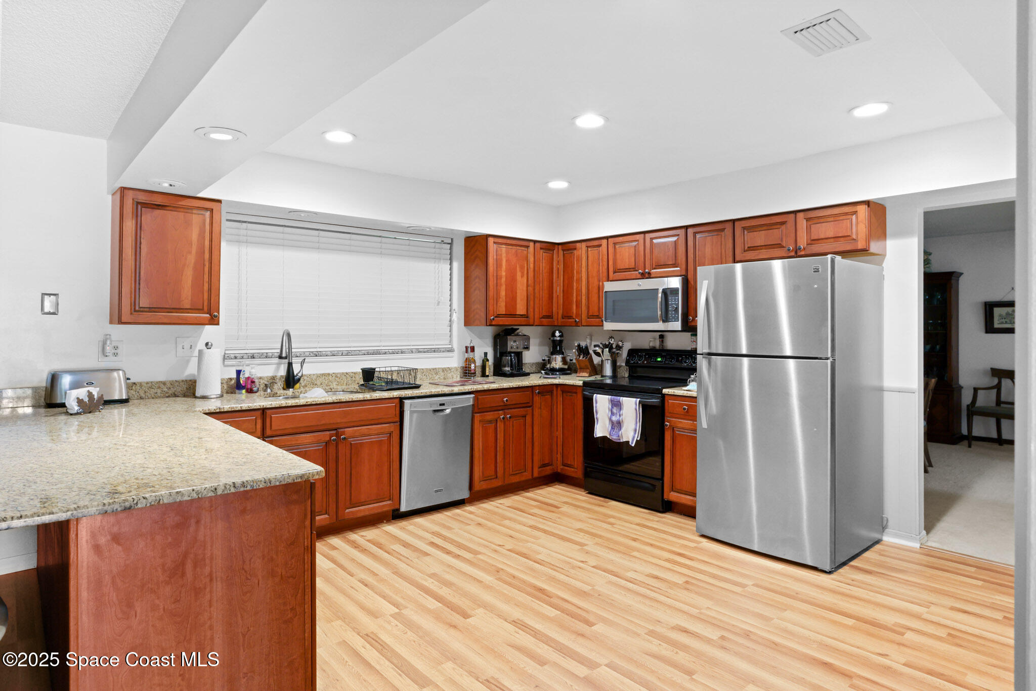 3506 Travis Place