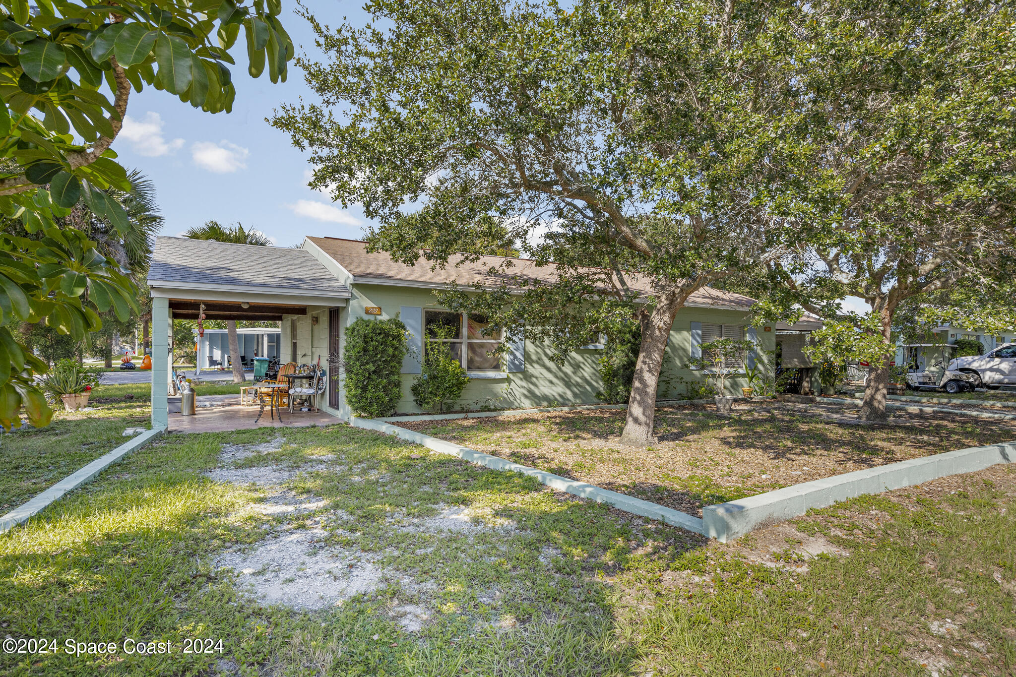 201 Pierce Avenue