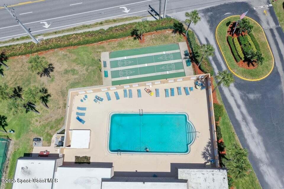 2700 N Highway A1a 3-103