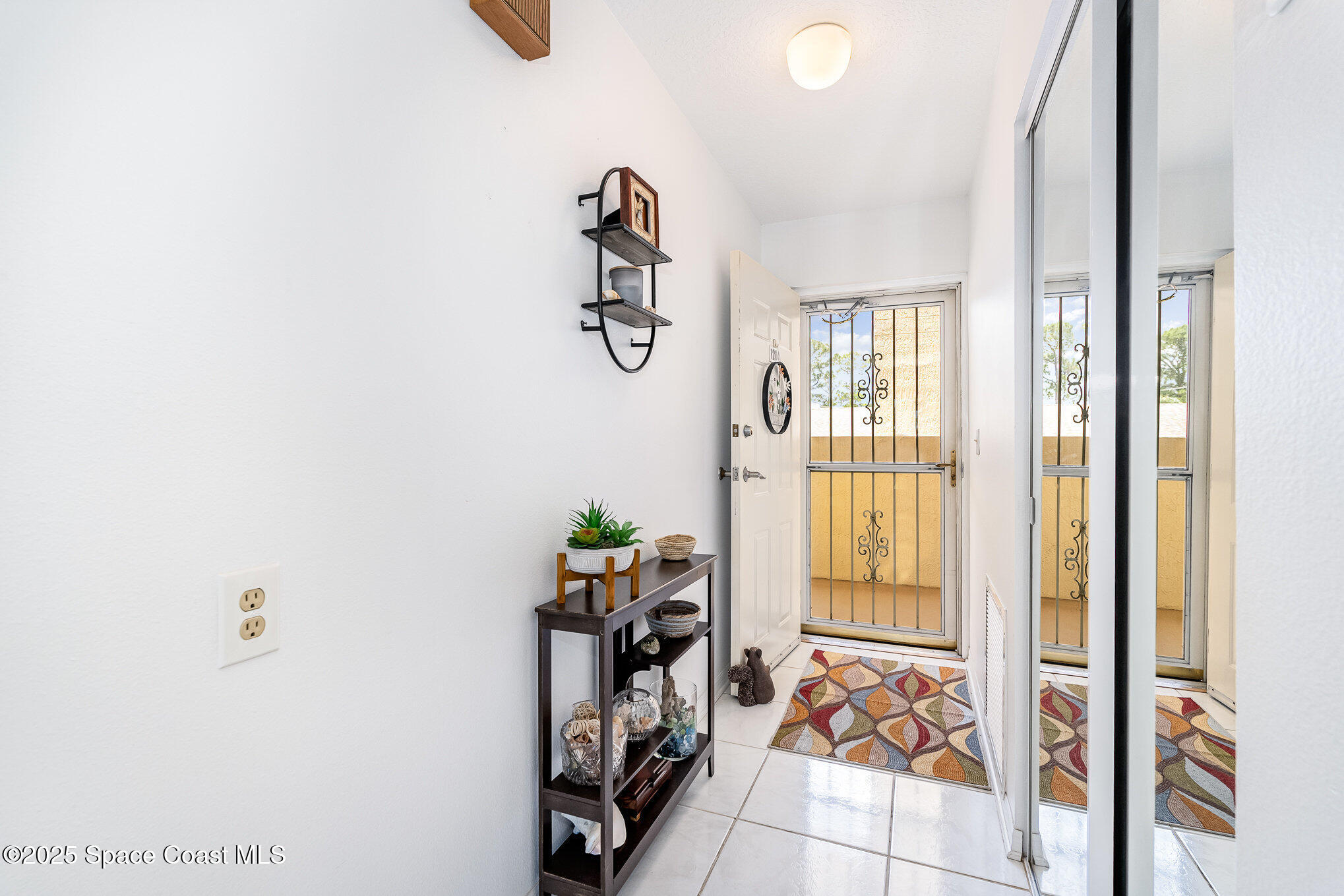 1410 Huntington Lane 1204