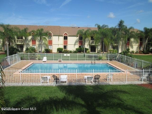 2101 Forest Knoll Drive NE 01-101