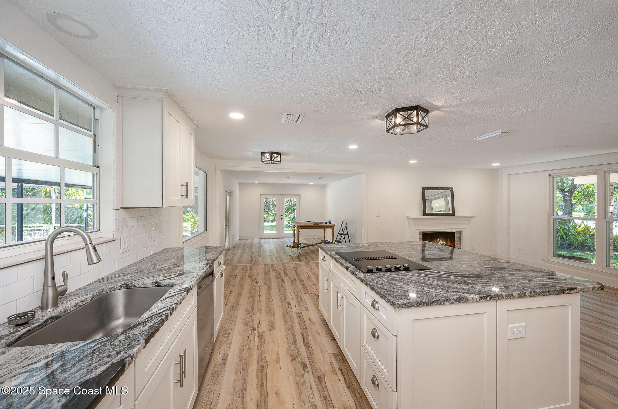 2220 Duncil Lane
