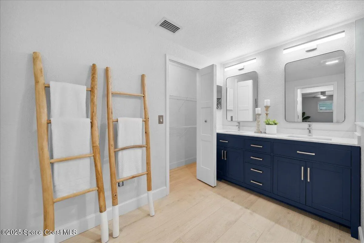 Satellite Beach, Florida 32937, United States, 3 Bedrooms Bedrooms, ,2 BathroomsBathrooms,Residential,Active,137220