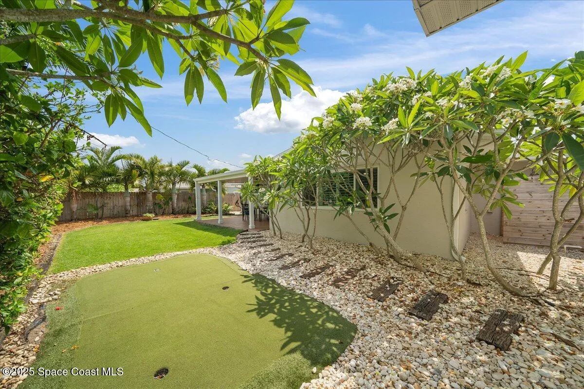 Satellite Beach, Florida 32937, United States, 3 Bedrooms Bedrooms, ,2 BathroomsBathrooms,Residential,Active,137220