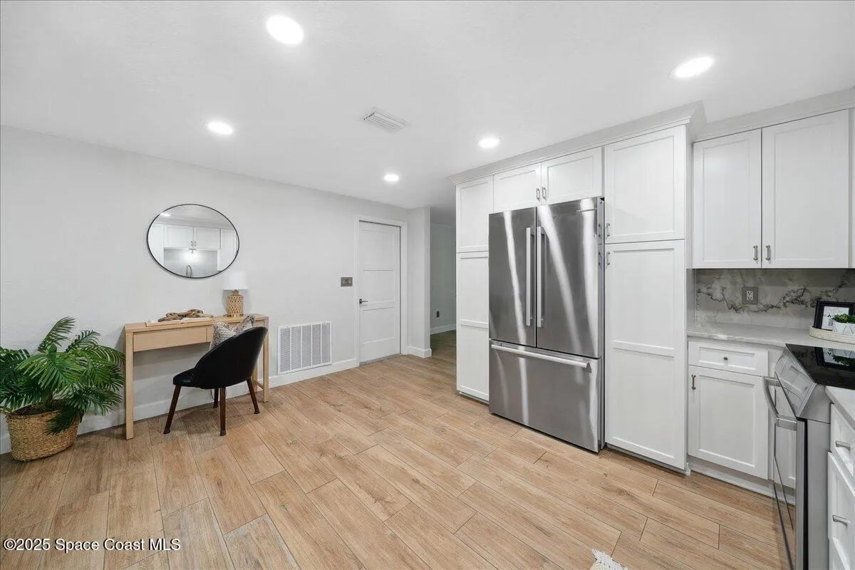 Satellite Beach, Florida 32937, United States, 3 Bedrooms Bedrooms, ,2 BathroomsBathrooms,Residential,Active,137220