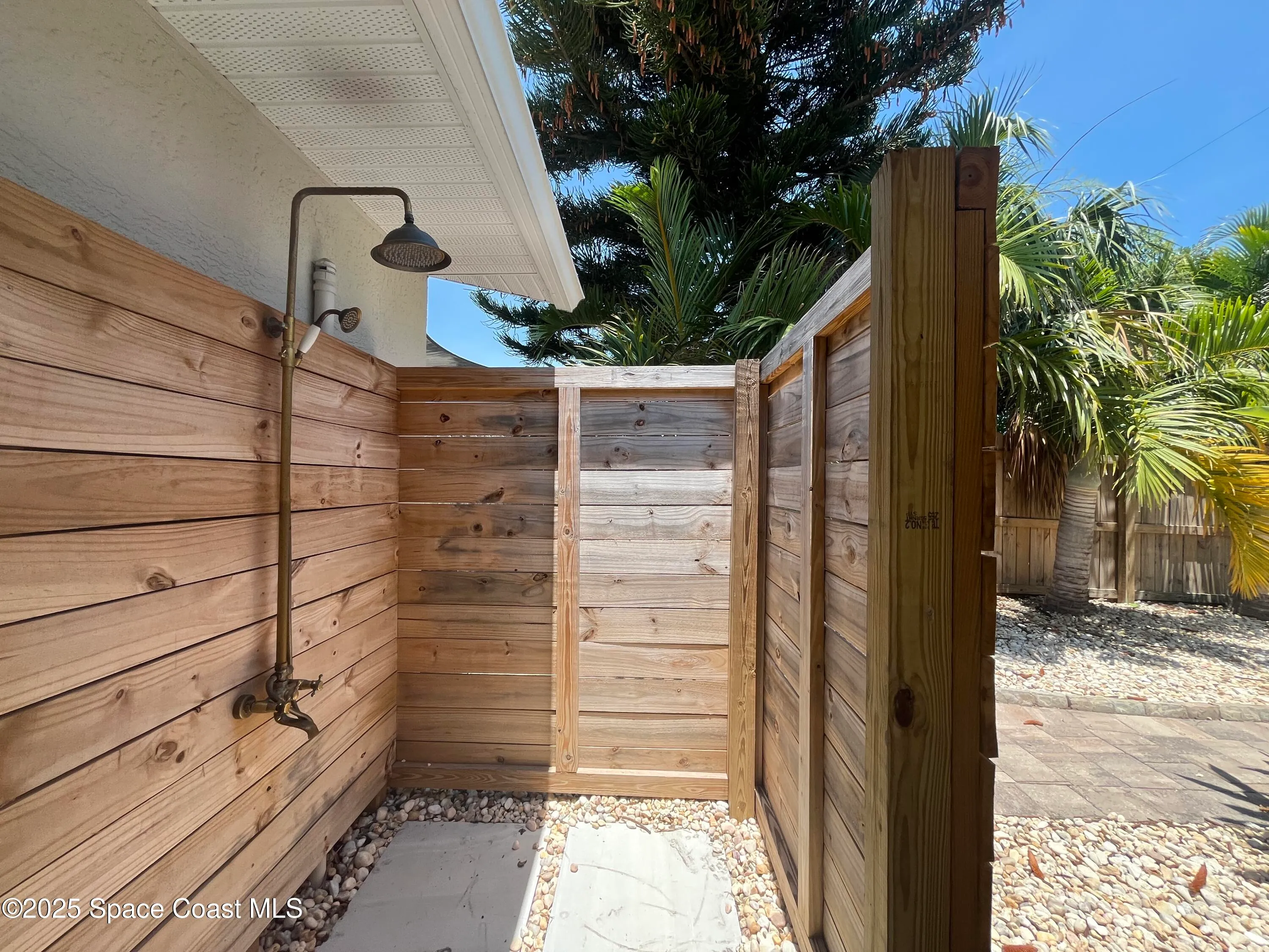 Satellite Beach, Florida 32937, United States, 3 Bedrooms Bedrooms, ,2 BathroomsBathrooms,Residential,Active,137220