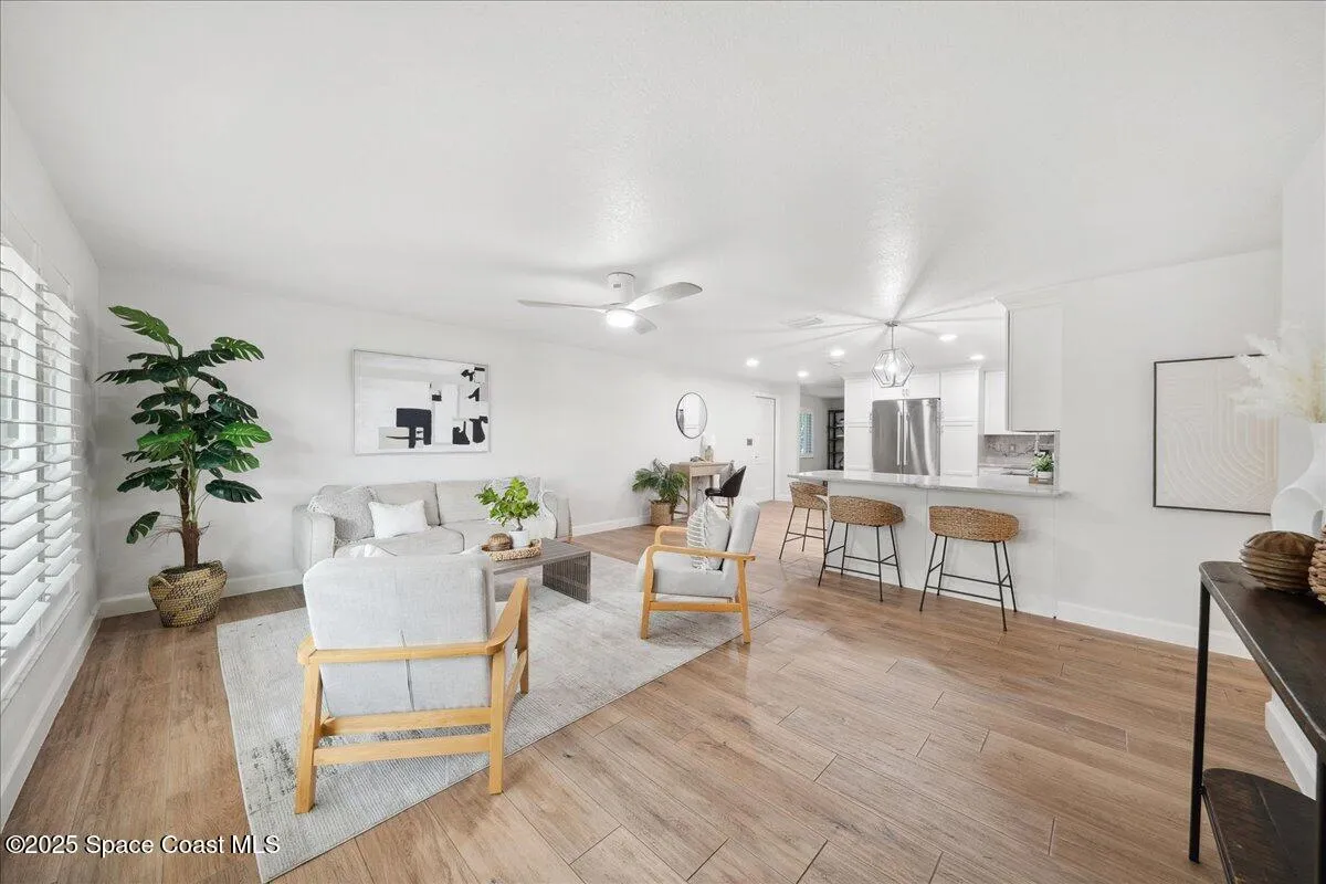 Satellite Beach, Florida 32937, United States, 3 Bedrooms Bedrooms, ,2 BathroomsBathrooms,Residential,Active,137220