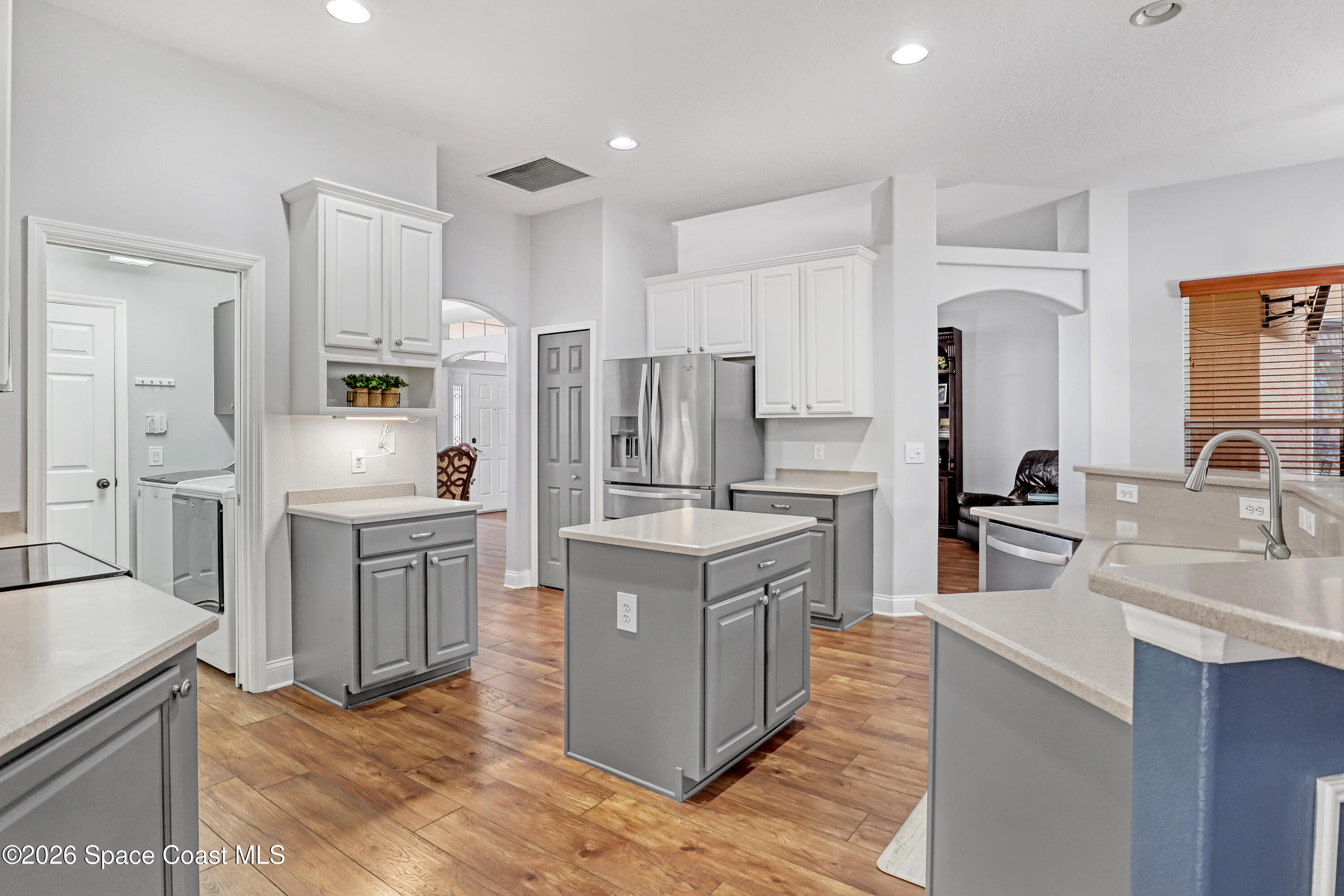 1901 Admiralty Boulevard