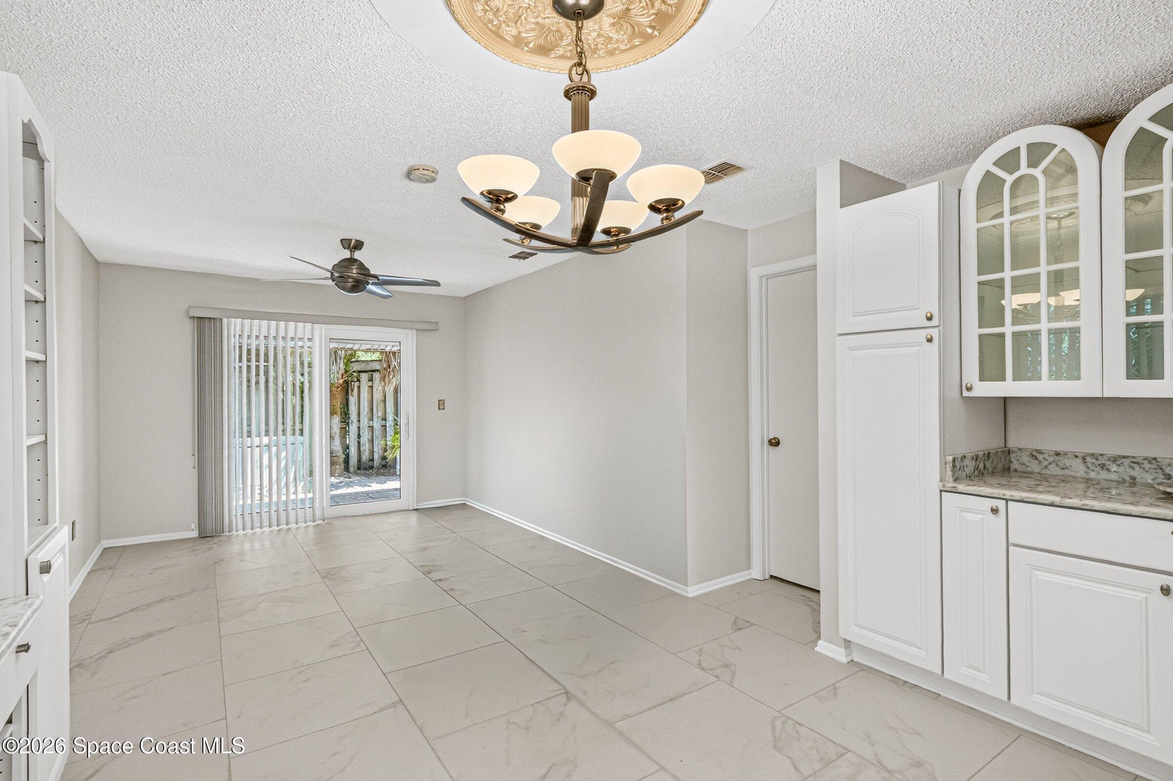 8702 Hibiscus Court