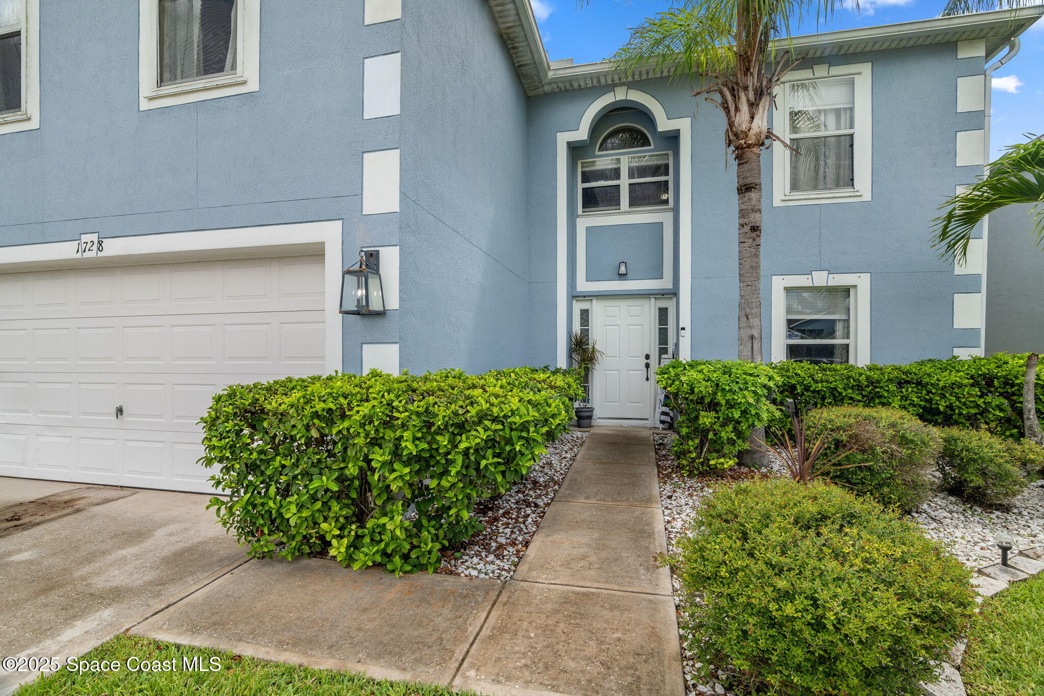 1728 La Maderia Drive