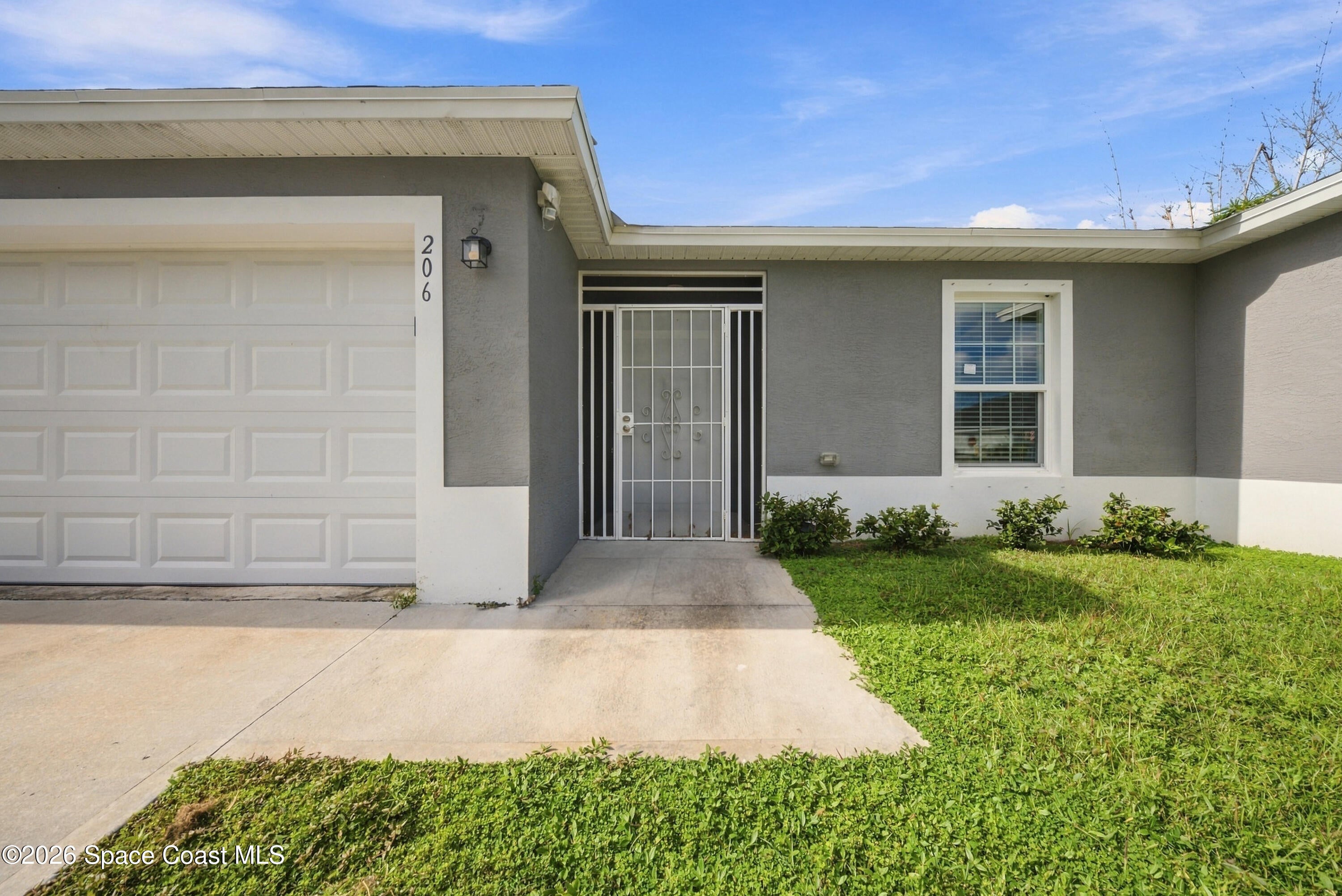 206 Wendover Road SW