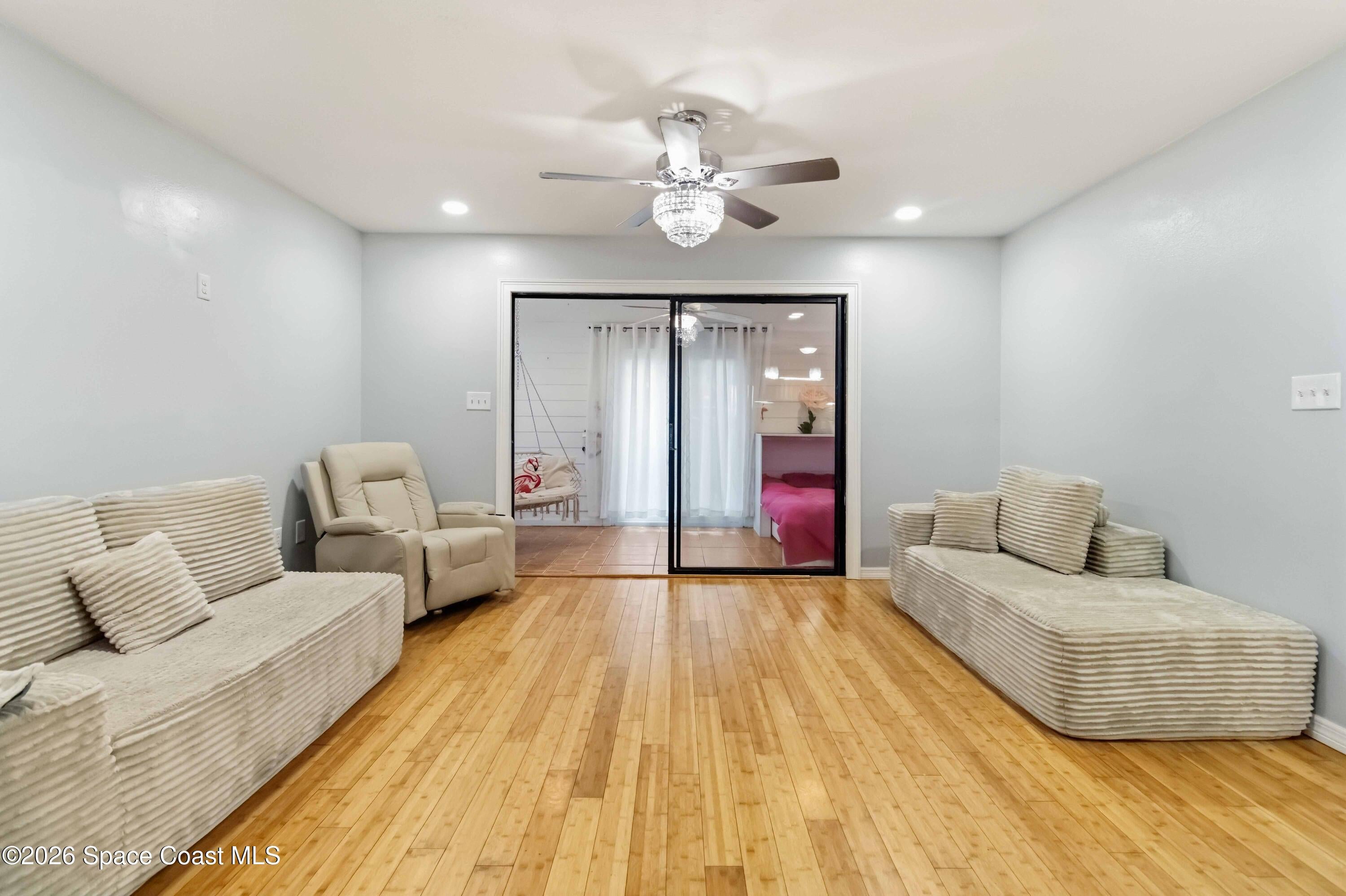 225 S Tropical Trail 616