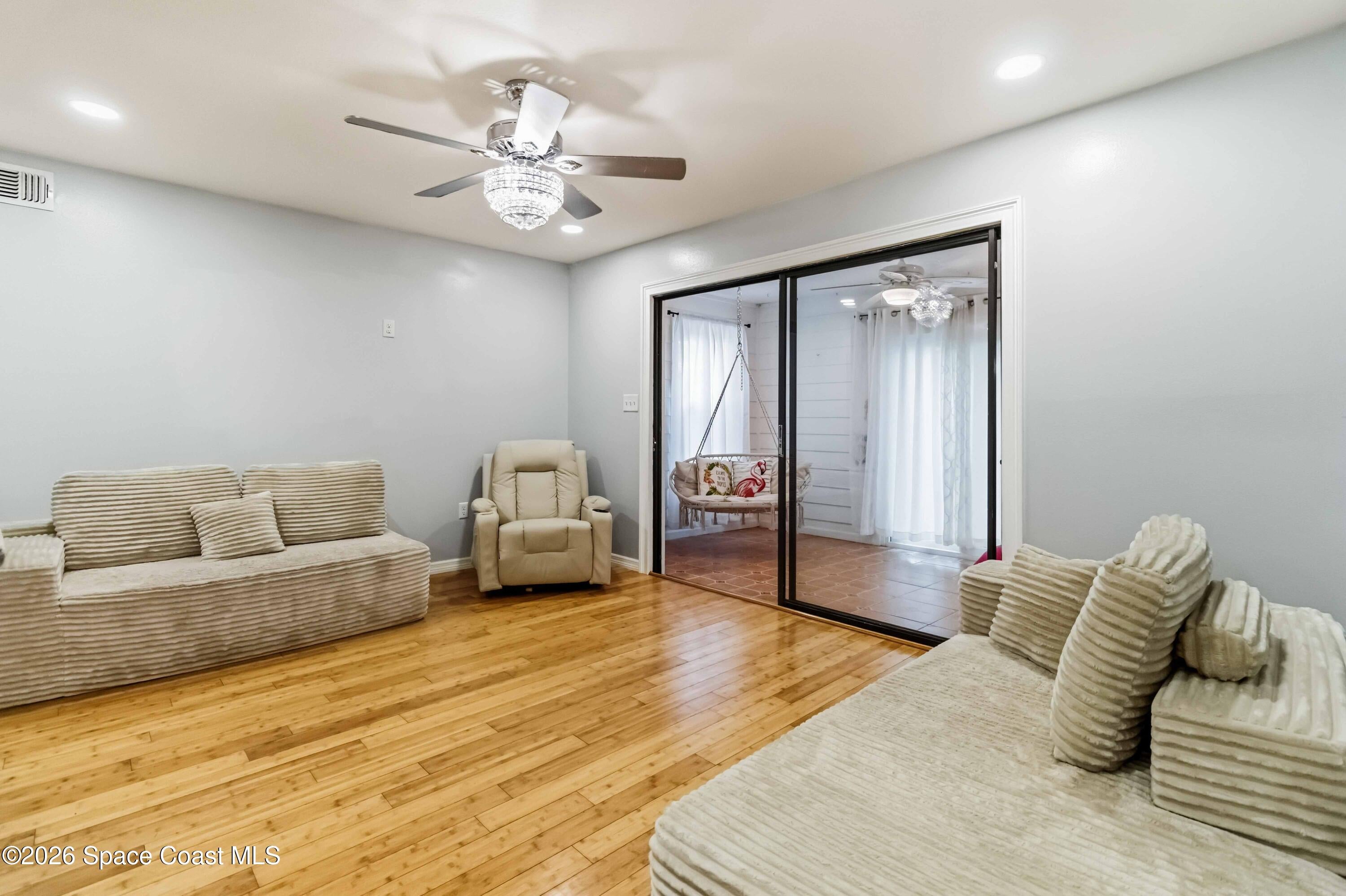 225 S Tropical Trail 616