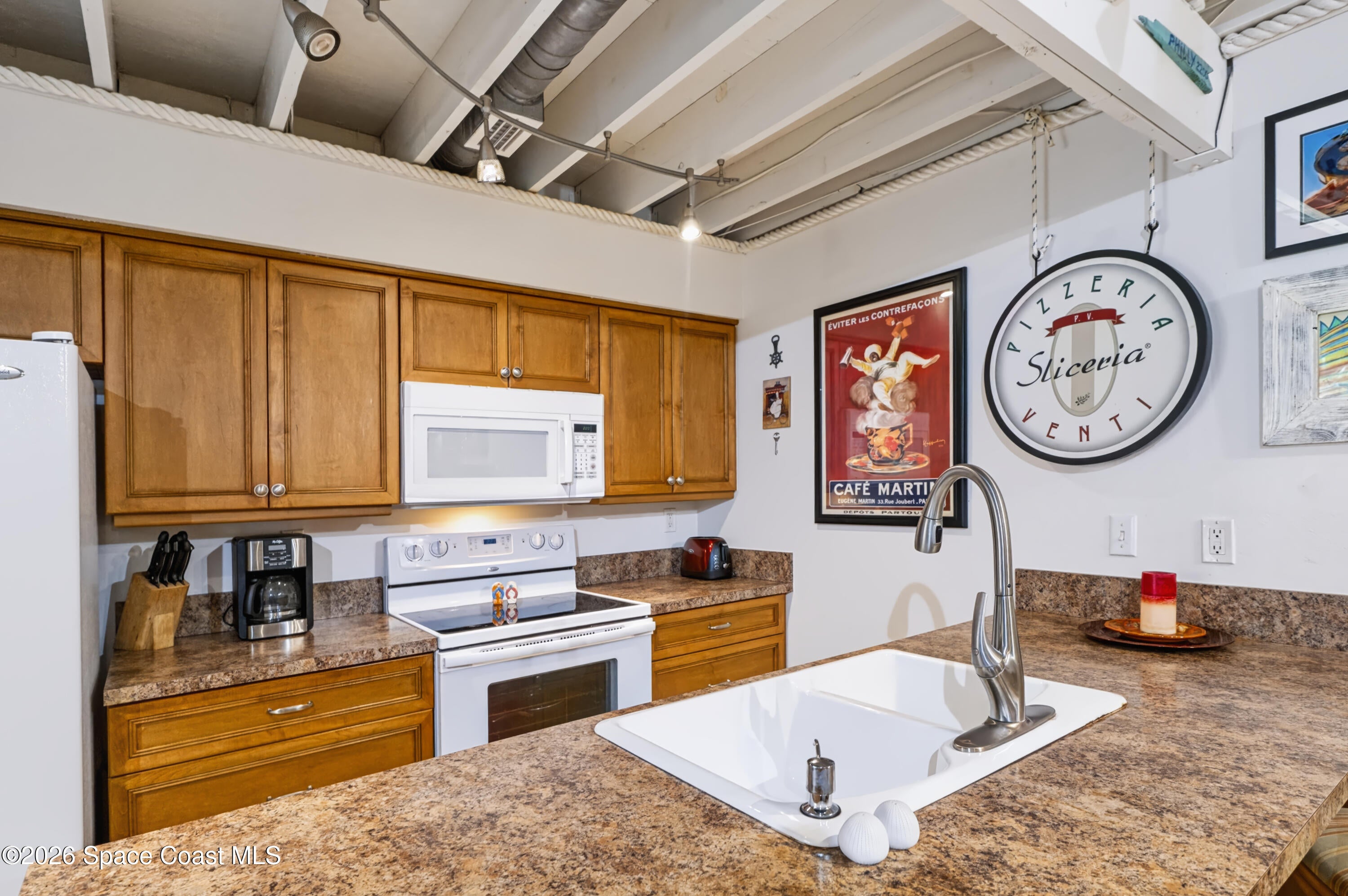 8758 Palmetto Court