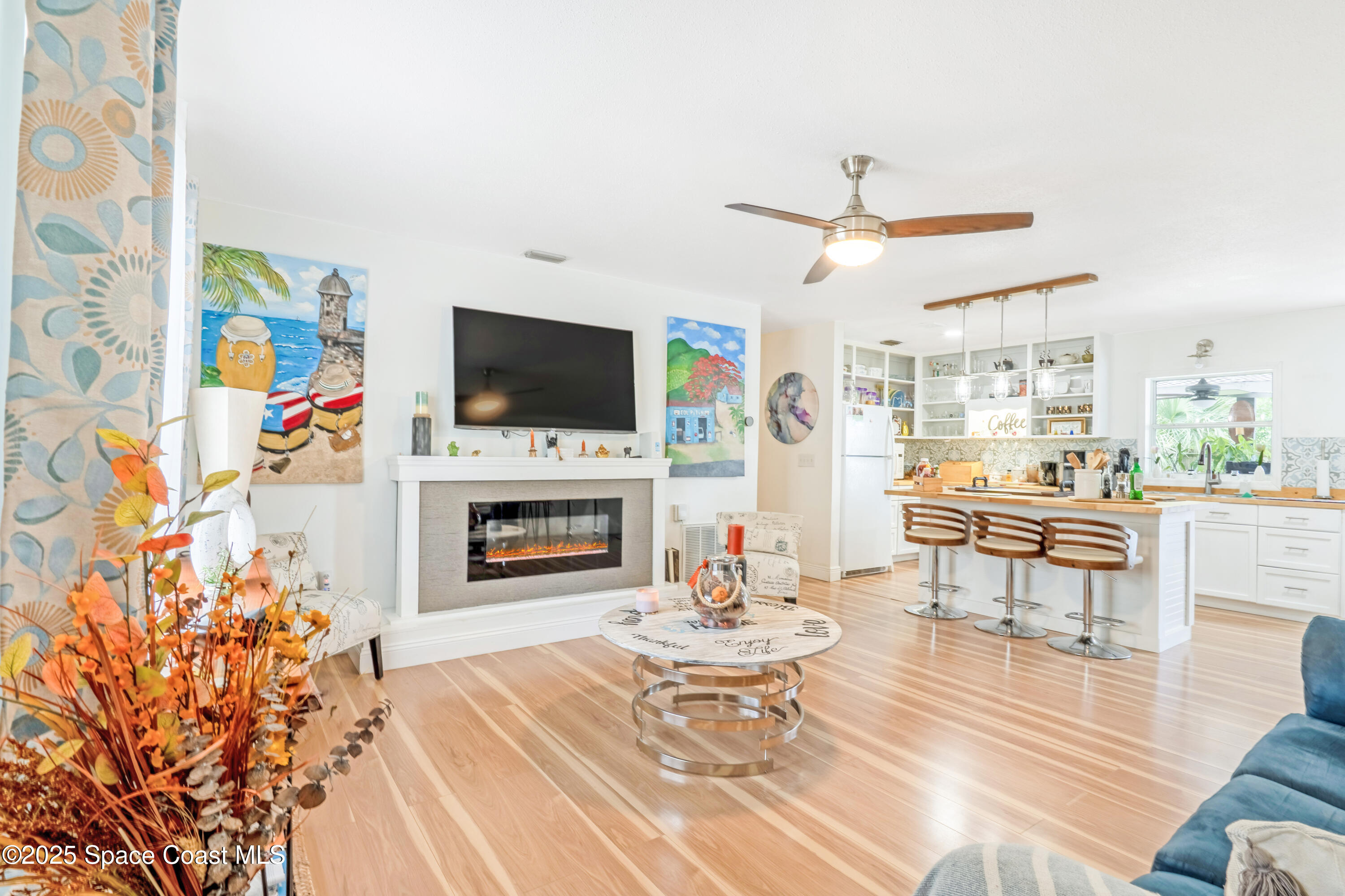 116 Lado Lane