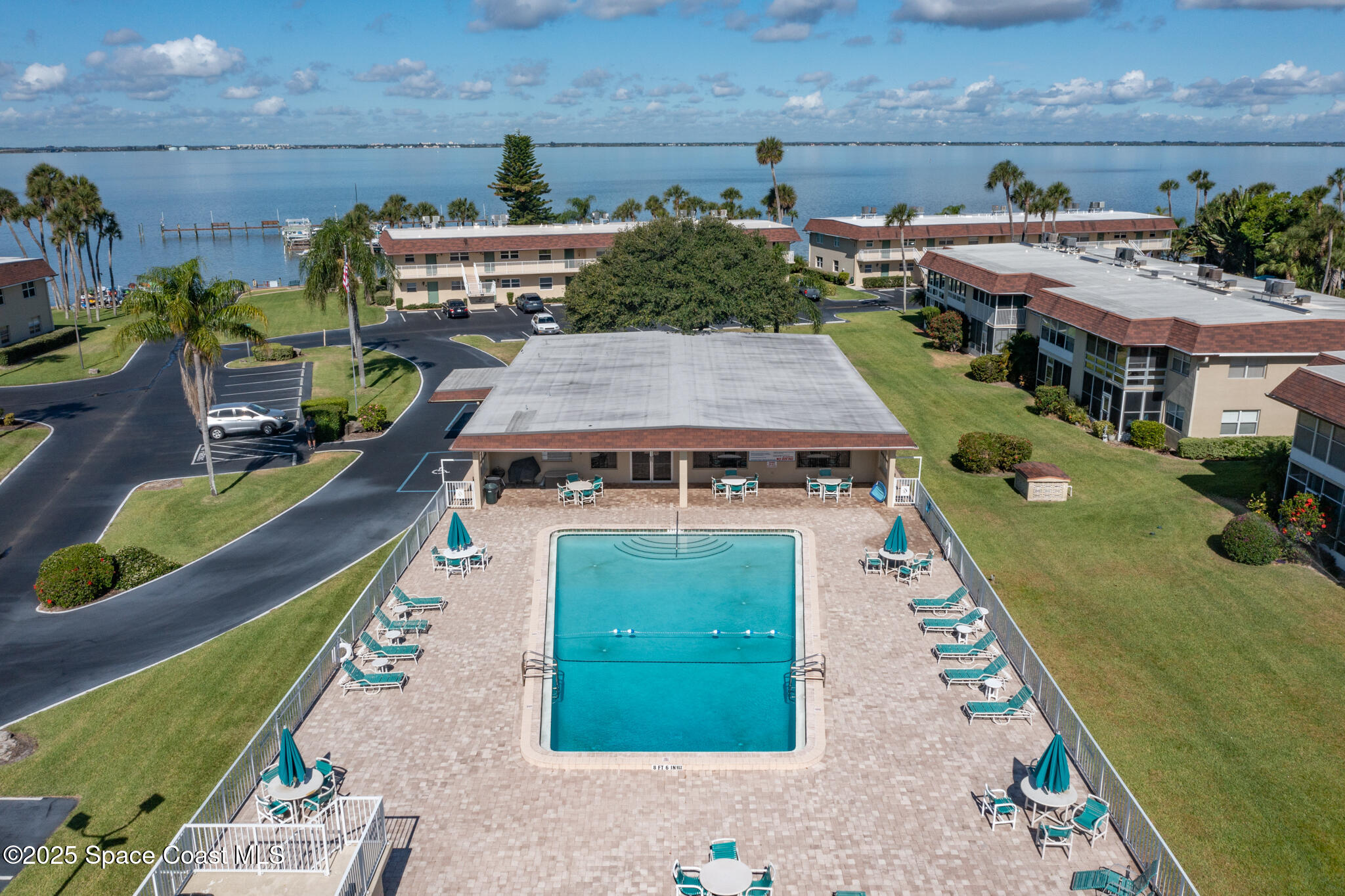 200 Cape Shores Circle 6-G