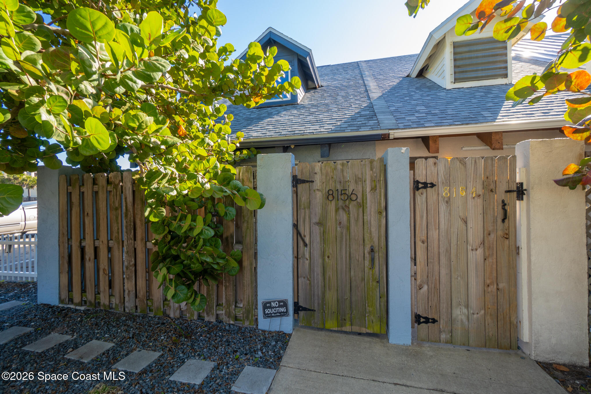 8156 Ridgewood Avenue