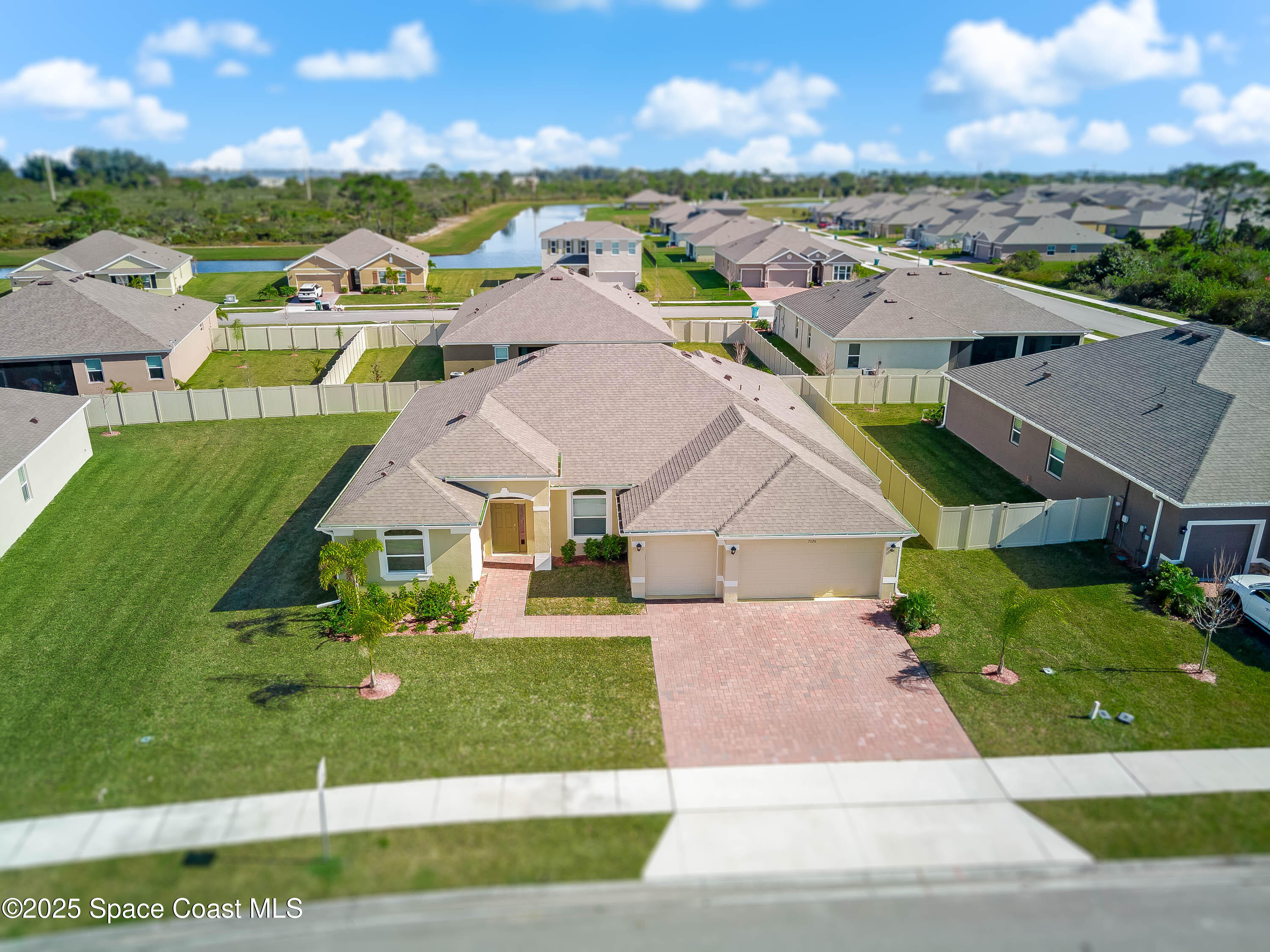 7075 Serpentine Court