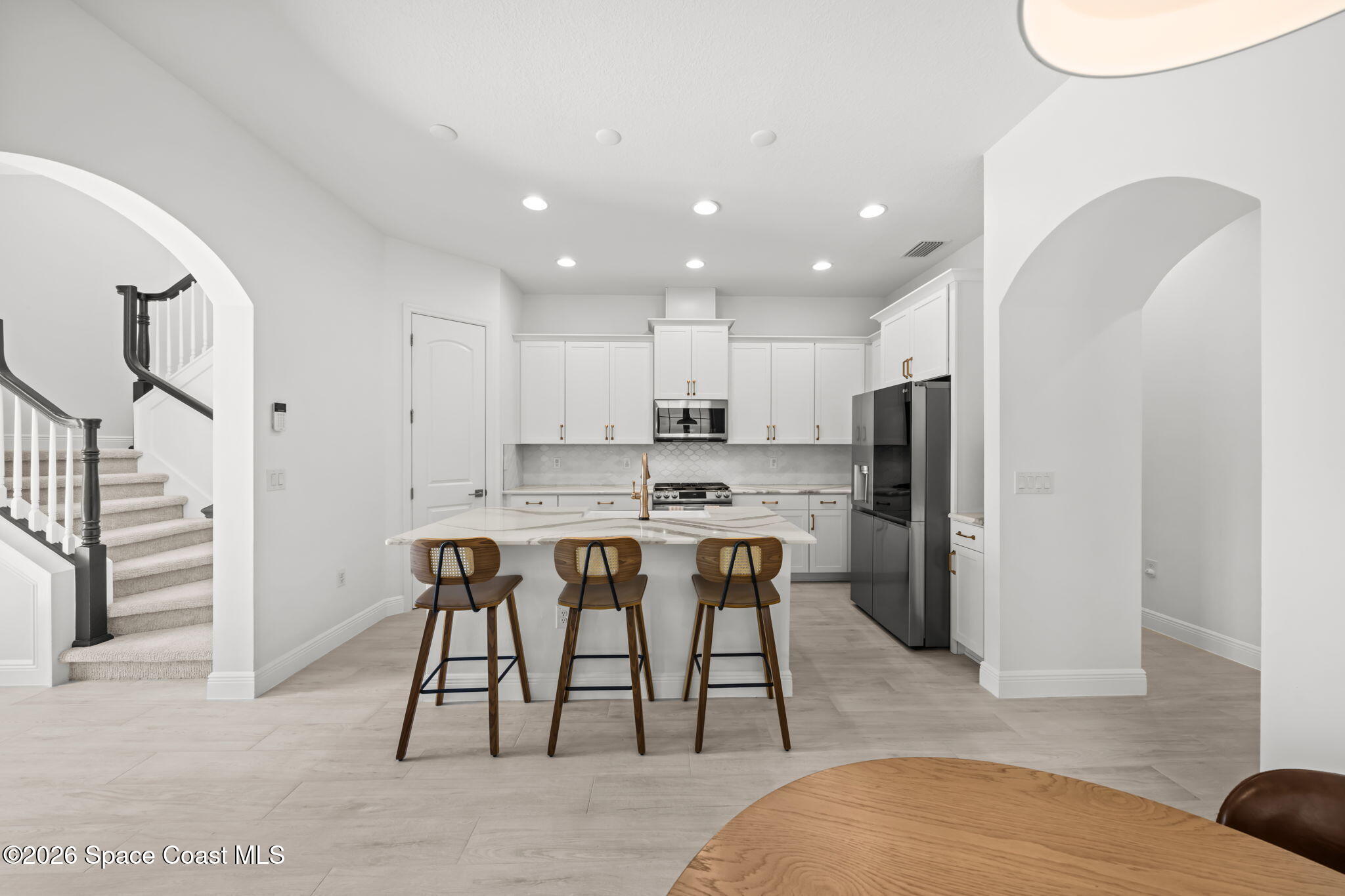 8566 Lyside Drive
