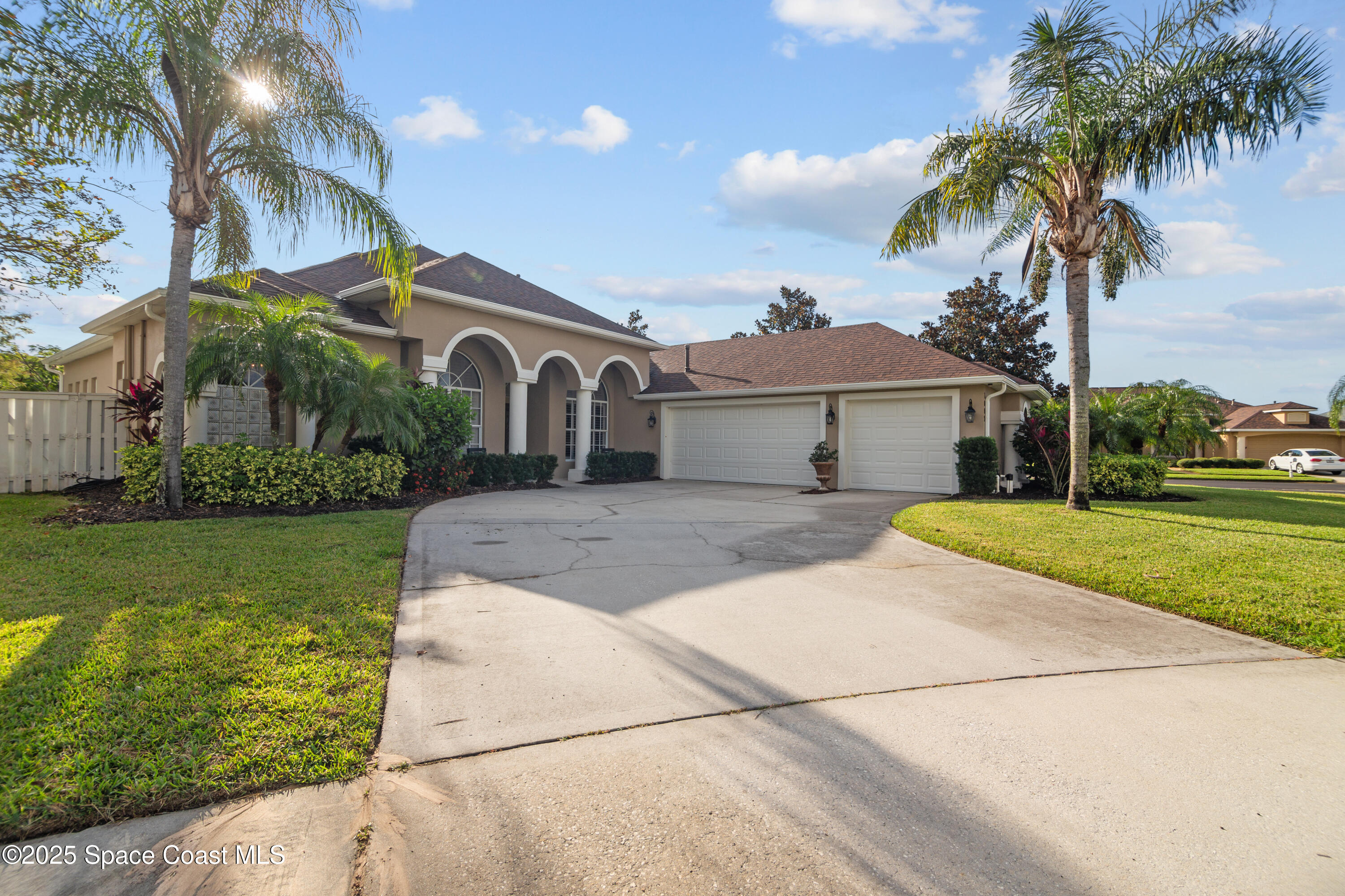 1007 Dowitcher Court
