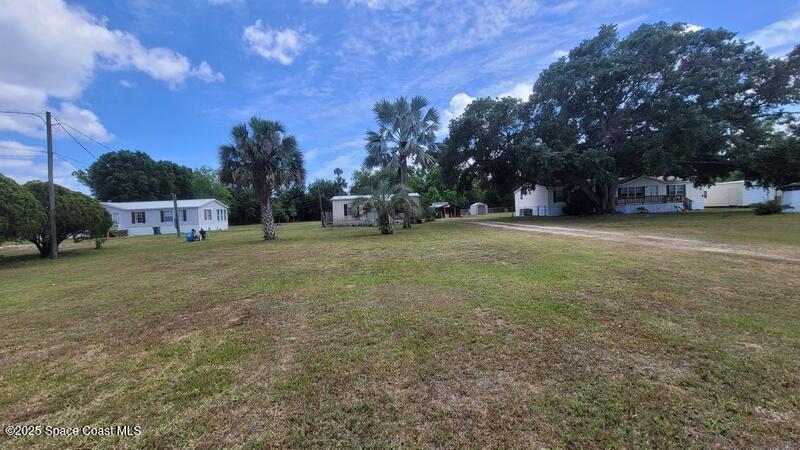 2785 Brockett Road