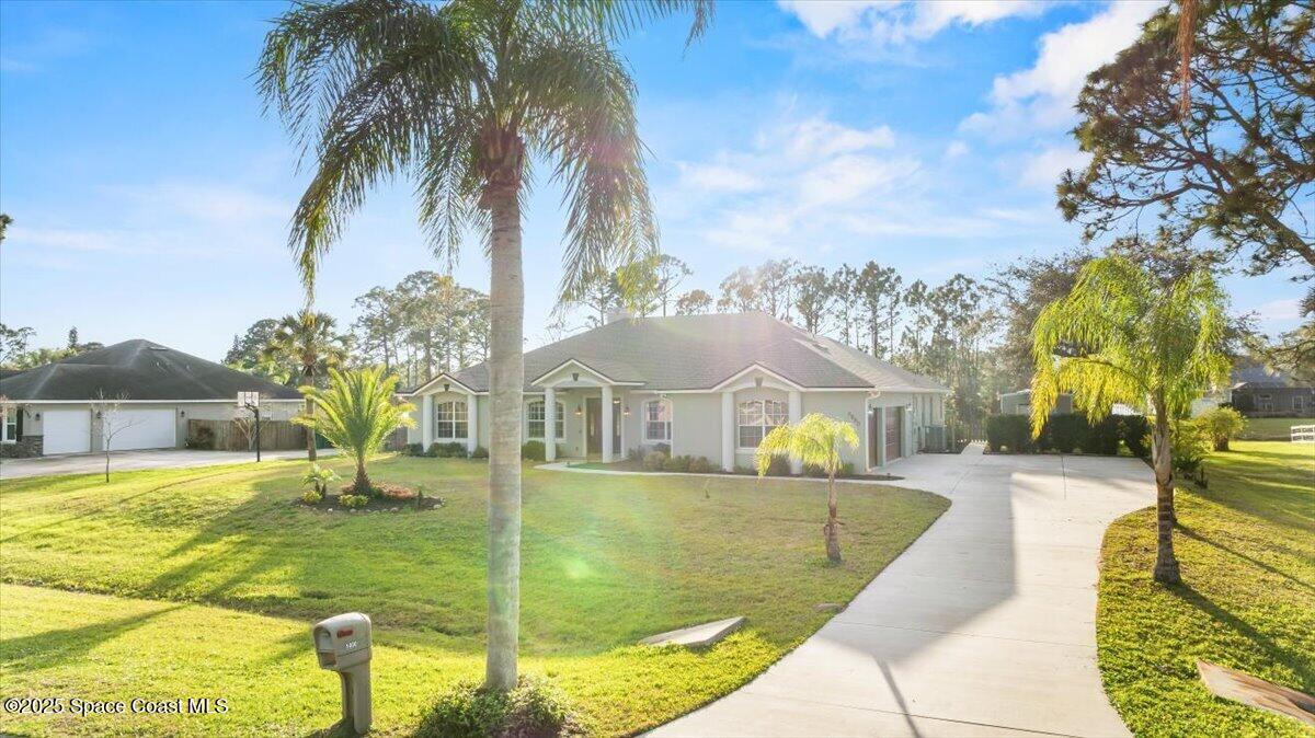 5000 Fawn Lake Boulevard