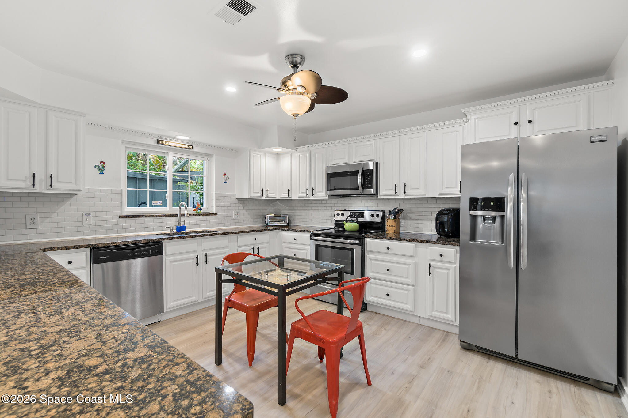 8495 Ridgewood Avenue