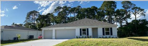 Single Family Residence in Palm Bay FL 786 Daniels Avenue.jpg