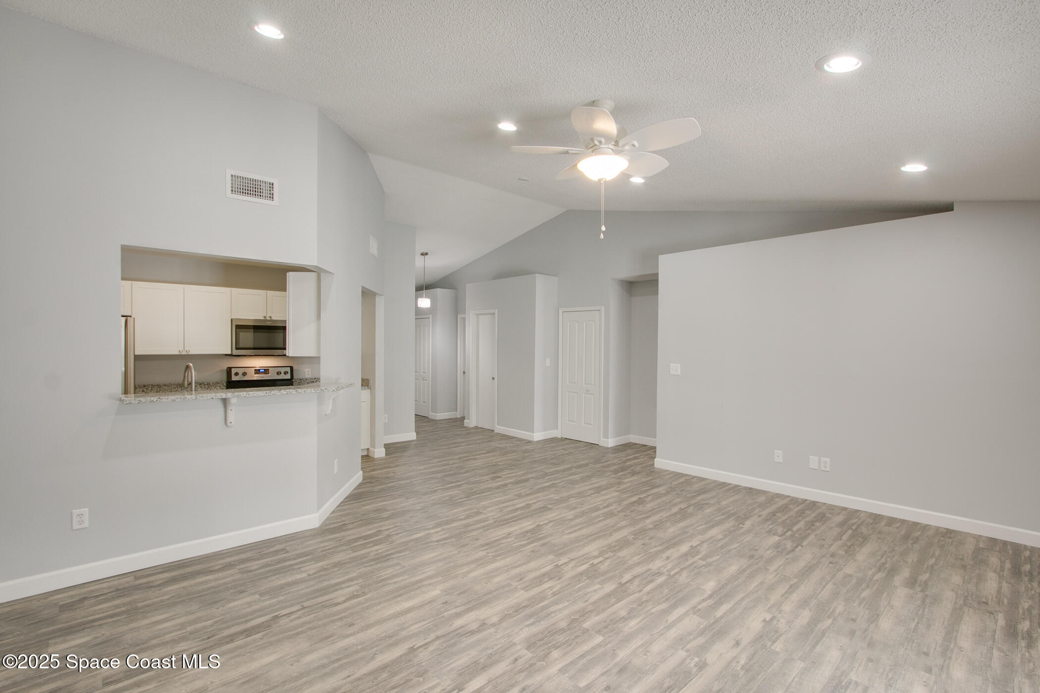 5492 Wendy Lee Drive