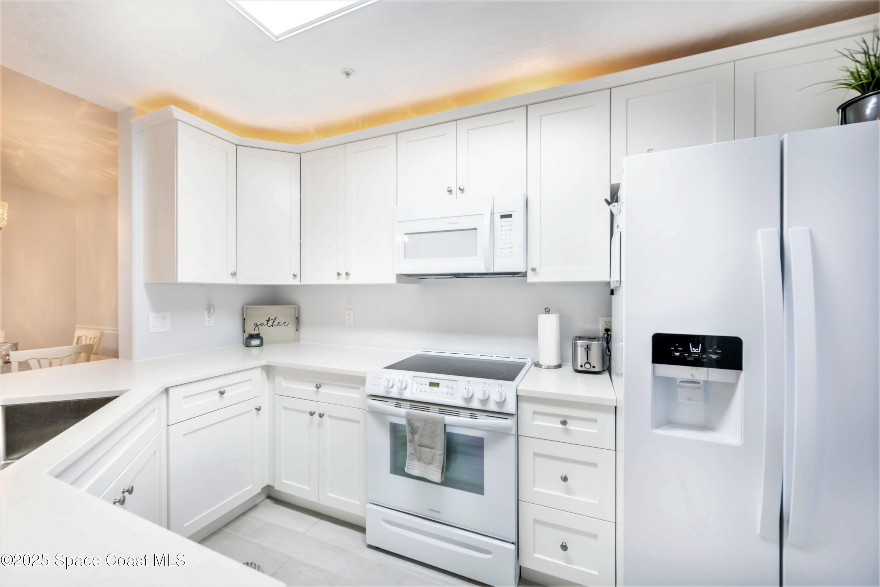 7667 N Wickham Road 1219