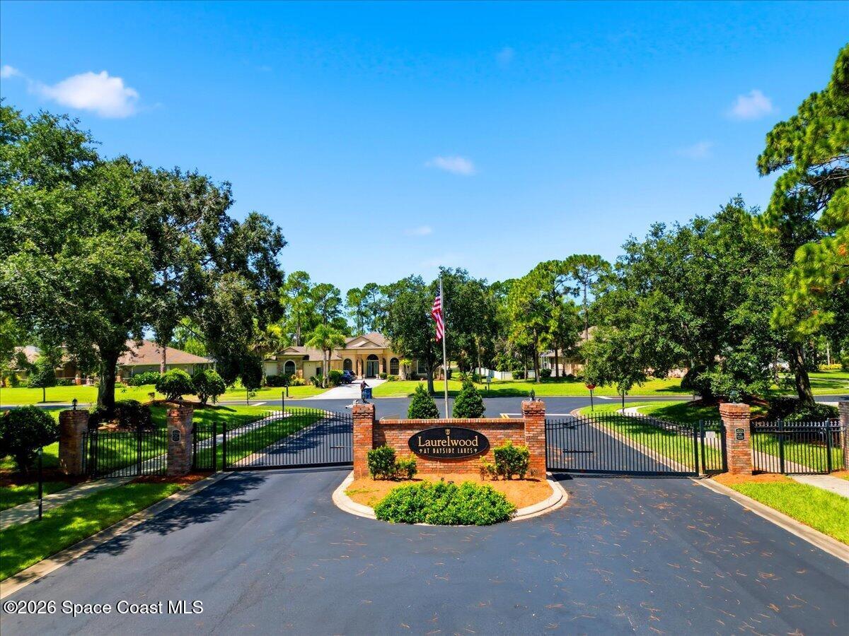 1868 Winding Ridge Circle SE